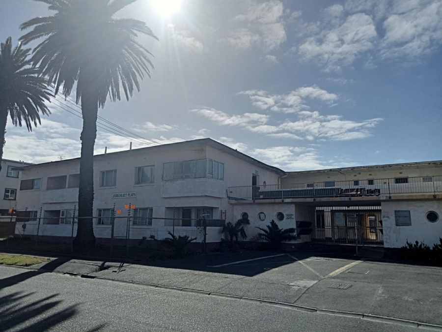 To Let 1 Bedroom Property for Rent in Brooklyn Western Cape